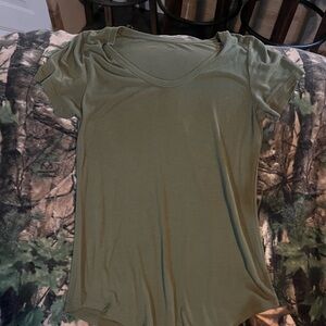 a.n.a Olive Short Sleeve Women's Tee